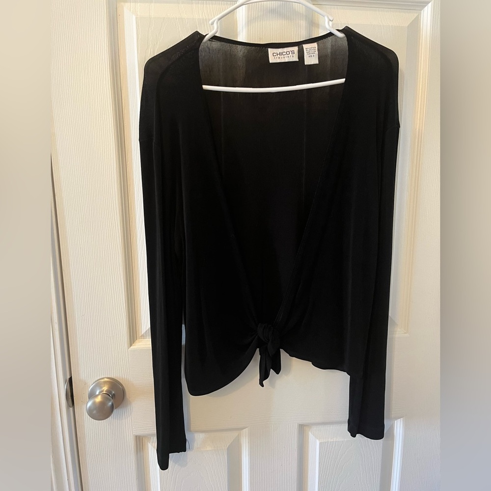 Chicos Travelers Black Long Sleeve V-Front Knotted Bottom Top